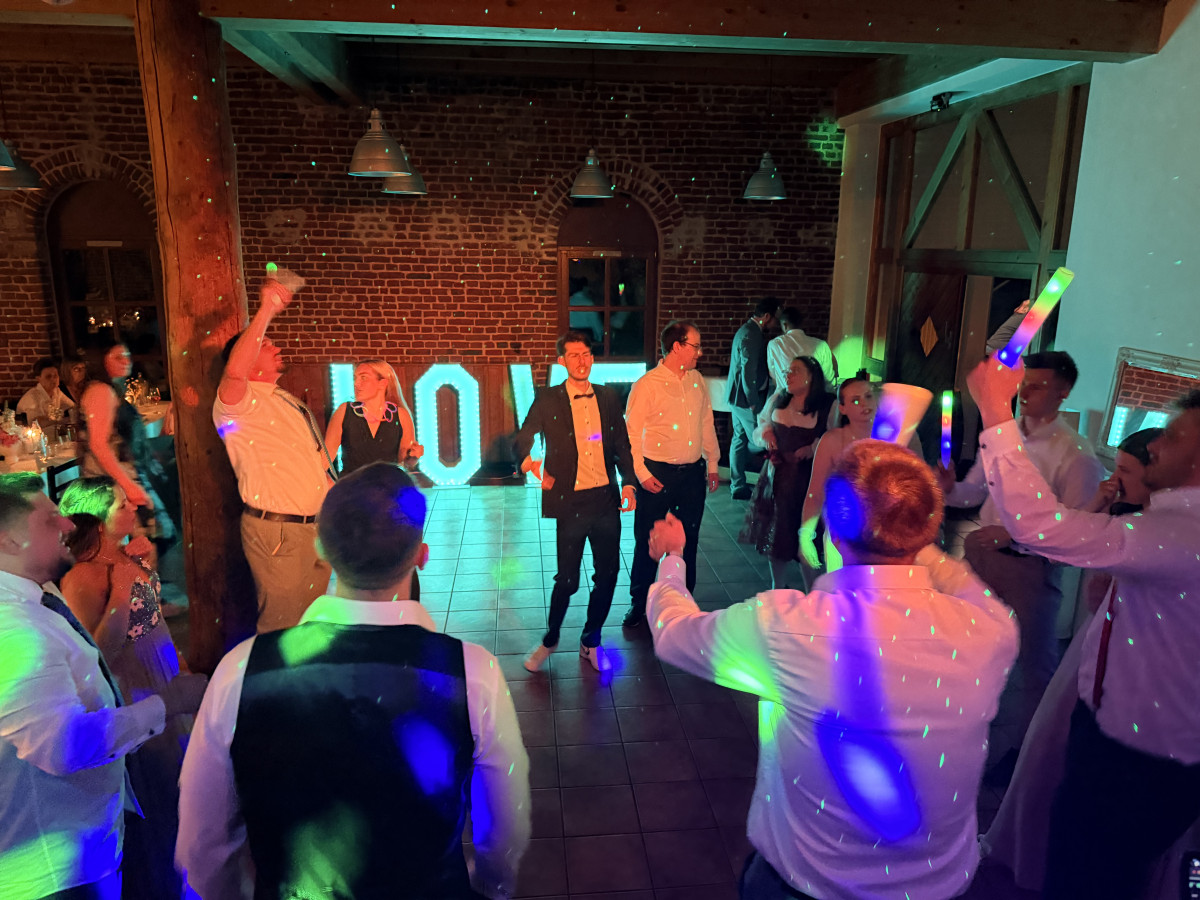 DJ & Eventtechnik