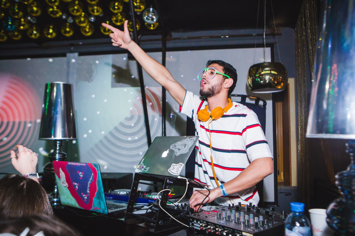 Vocal-DJ MC LEV.BRAV