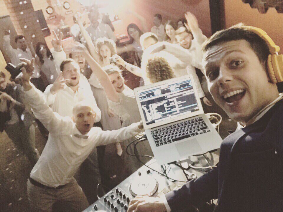 Vocal-DJ MC LEV.BRAV